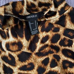 Leopard Print Croptop